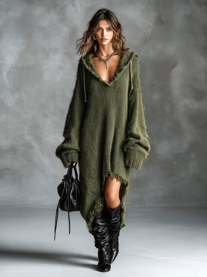Olga vestido midi de punto con capucha color verde militar