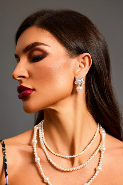 Zaha pendientes de perla look
