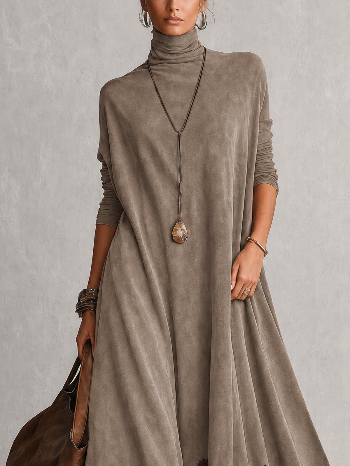 Porzia vestido largo efecto ante color topo con bajo de encaje