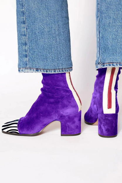 Beth botines de punta cuadrada morados
