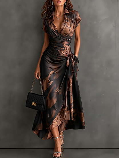 Camille vestido midi cruzado con estampado abstracto marrón, vista frontal