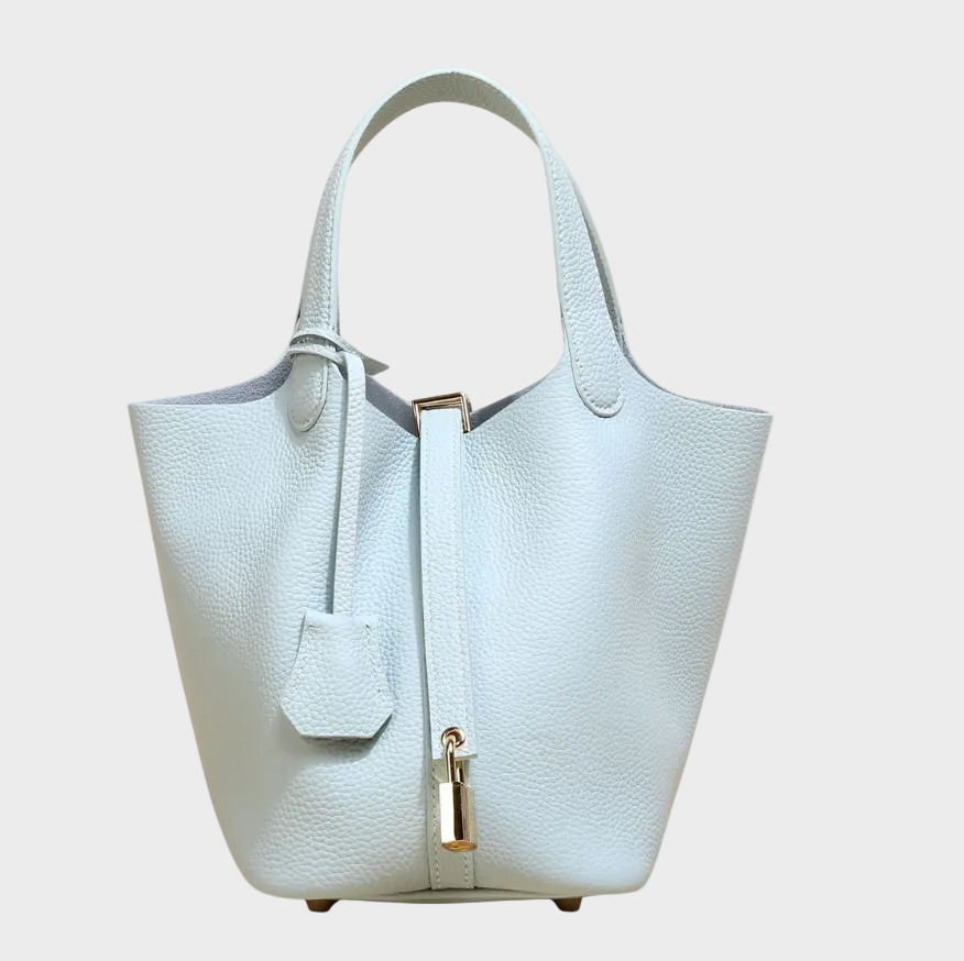 Catalina bolso con candado azul cielo