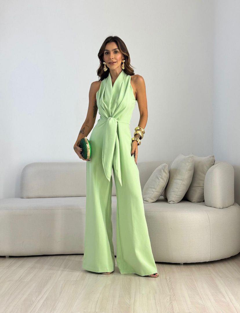 Jimena mono halter verde claro, vista frontal