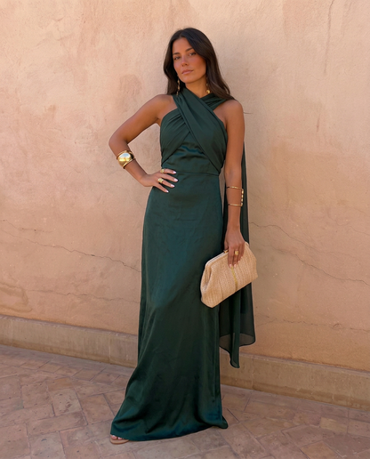 Noa vestido largo verde de un hombro con lazo