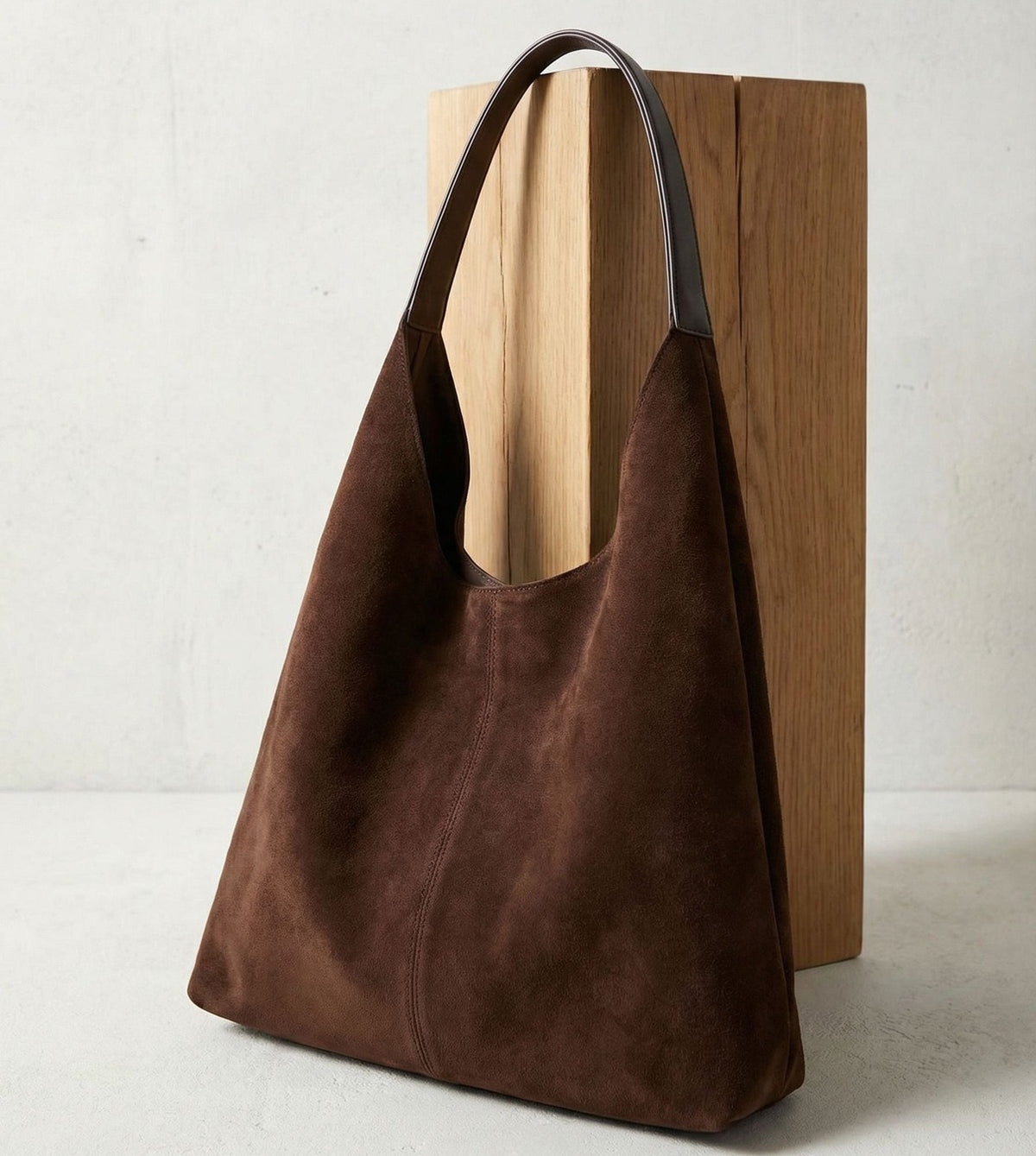 Sabina bolso hobo color café, vista lateral